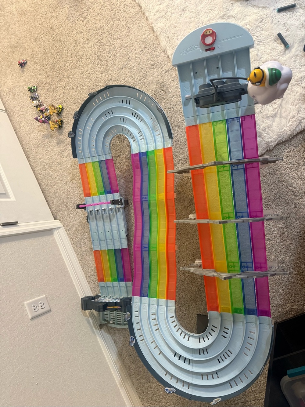 Mario Kart Rainbow Road Playset — Multicolor Kids Toy WITH 5 ADDITIONAL KARTS! - Picture 6 of 8